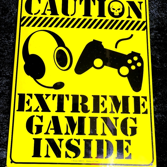 Tin sign to hang on wall Caution Extreme Gaming inside Brandnew Never used. - Picture 3 of 5